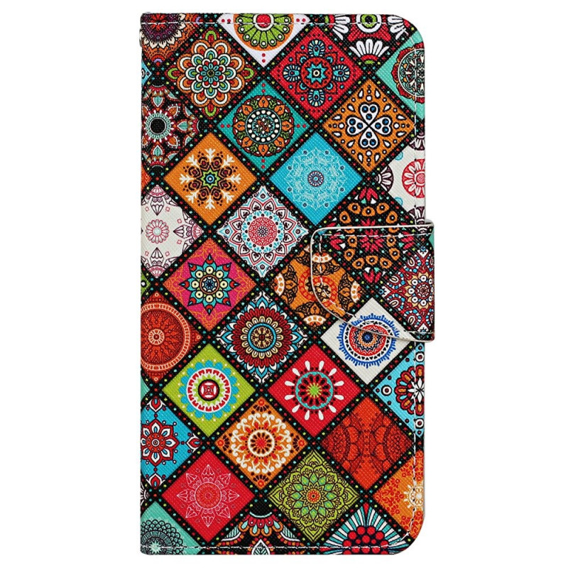 Housse iPhone 15 Joli Patchwork à Lanière