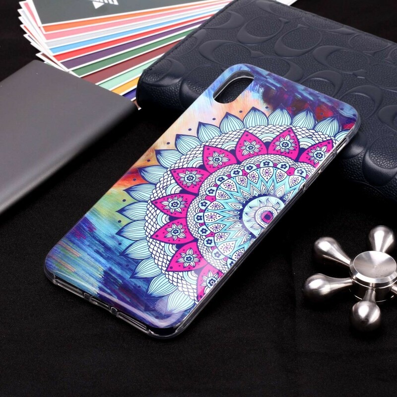 Coque iPhone XS Max Mandala Coloré Fluorescente